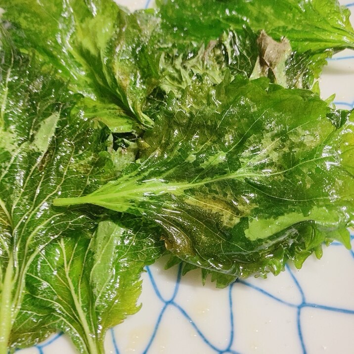 食べ過ぎ 紫蘇素揚げ レシピ 作り方 By 料理とお酒と犬がすき 楽天レシピ 食べ過ぎ 紫蘇素揚げ レシピ 作り方 By 料理とお酒と犬がすき 楽天レシピ